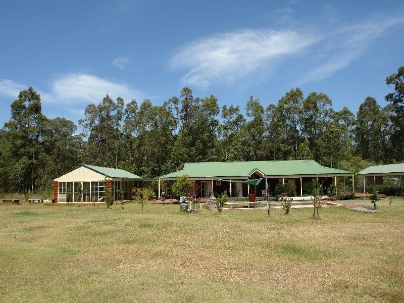 242  Durren Road, Jilliby NSW 2259