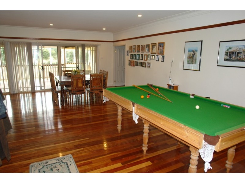 742 Smiths Road, Jilliby NSW 2259