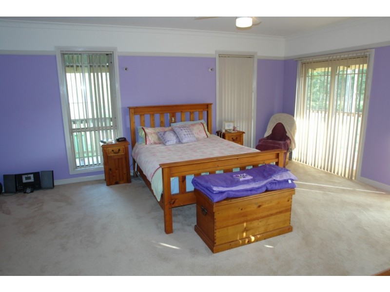 742 Smiths Road, Jilliby NSW 2259