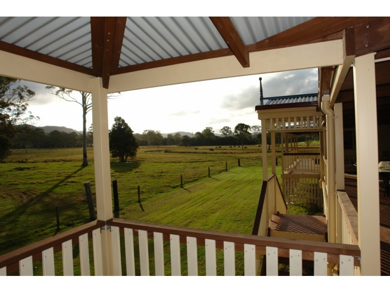 742 Smiths Road, Jilliby NSW 2259