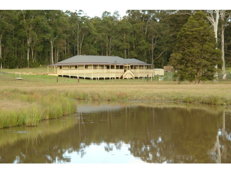 742 Smiths Road, Jilliby NSW 2259