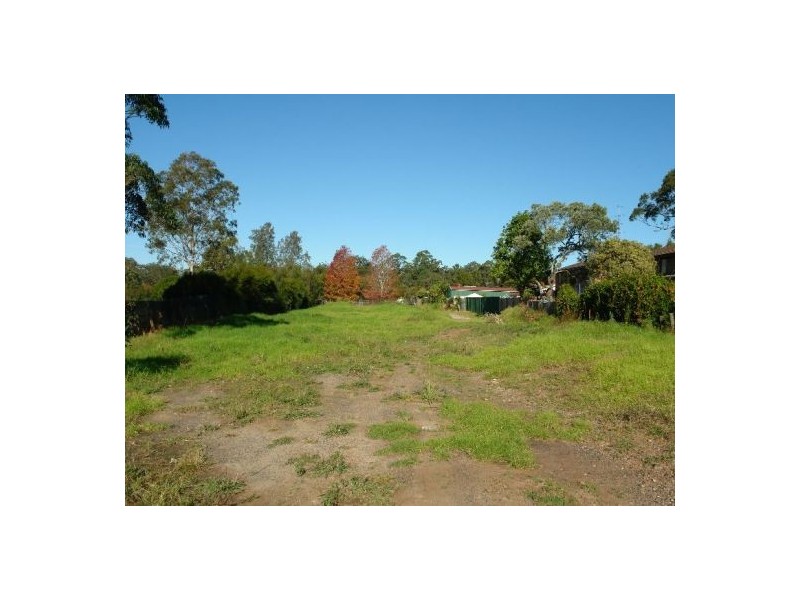 30 Boyce Ave, Wyong NSW 2259
