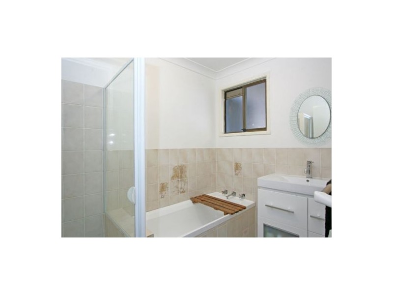 4 Hillcrest Ave, Tacoma NSW 2259