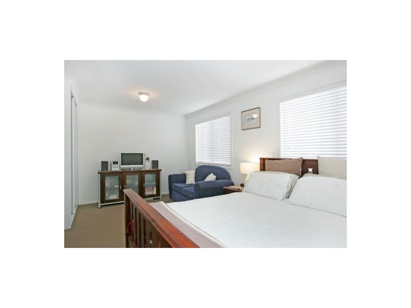 4 Hillcrest Ave, Tacoma NSW 2259