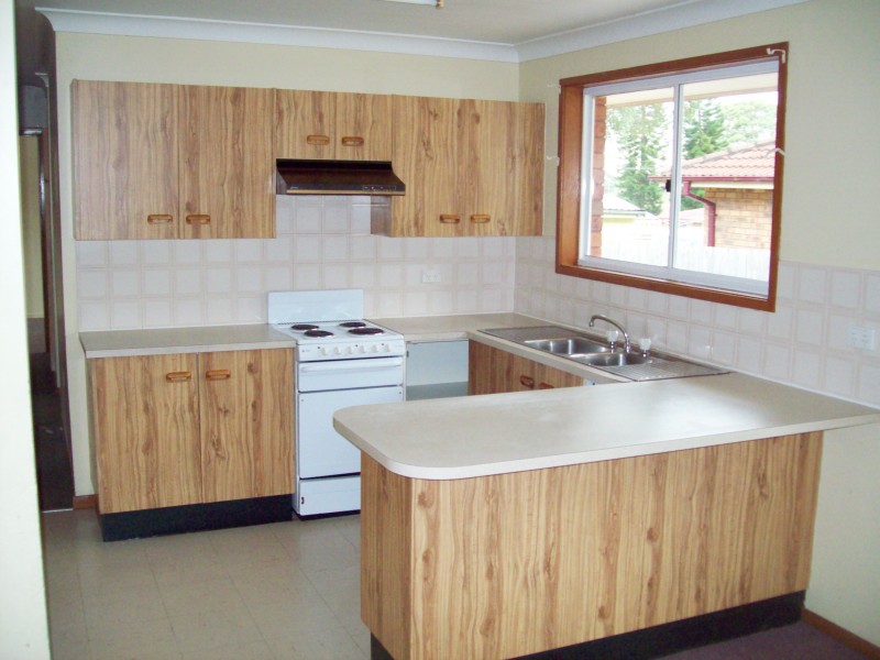 68 Griffith Street, Mannering Park NSW 2259