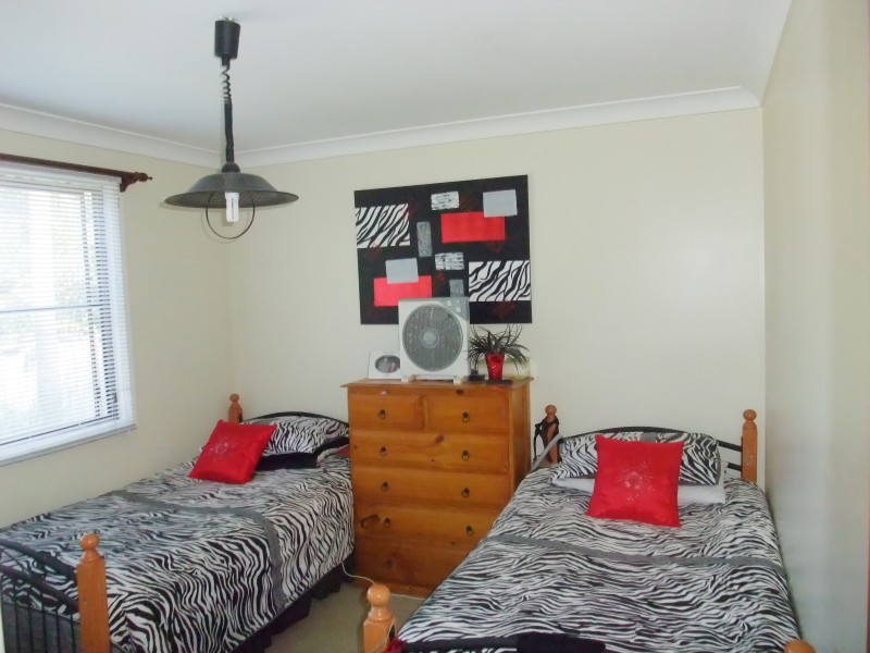 38 Chelmsford Road, Lake Haven NSW 2263