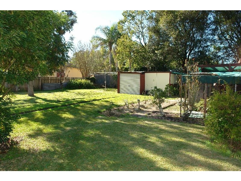 2 Panonia Road, Wyong NSW 2259