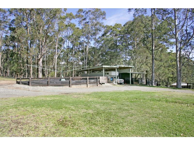18 Dickson Road, Jilliby NSW 2259