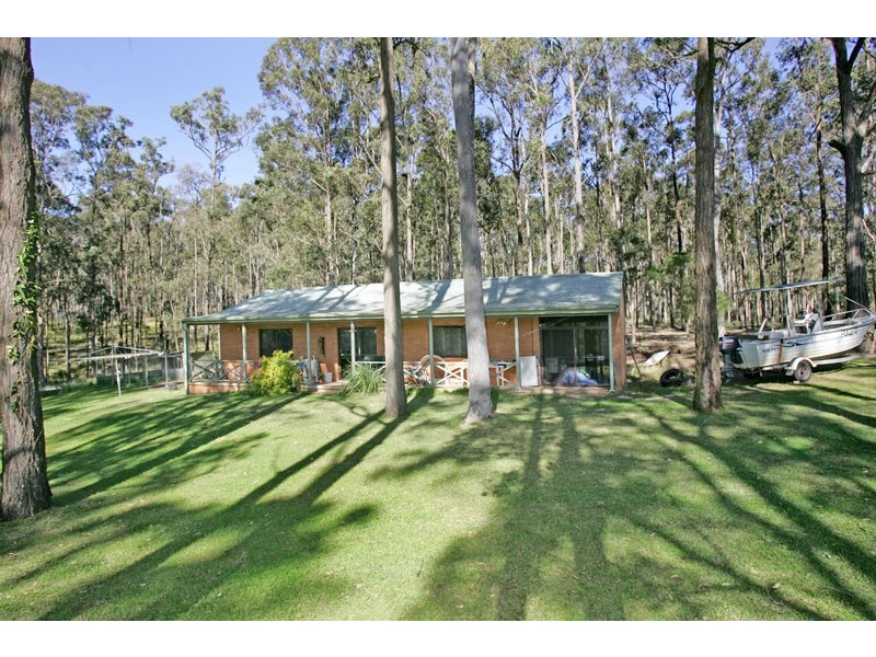 18 Dickson Road, Jilliby NSW 2259
