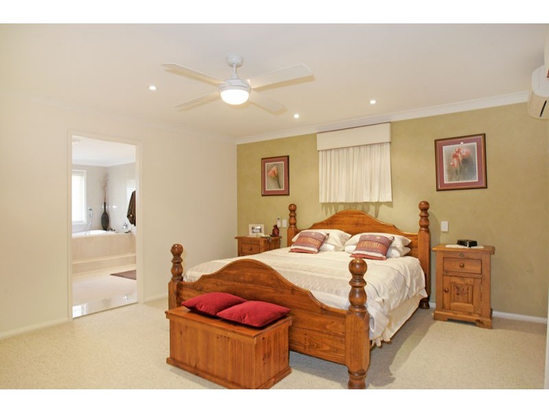 18 Dickson Road, Jilliby NSW 2259