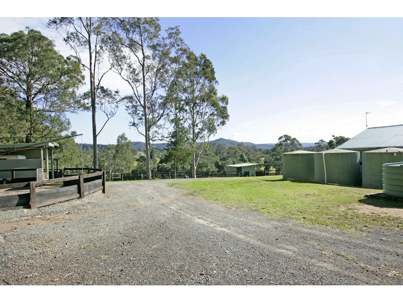 18 Dickson Road, Jilliby NSW 2259