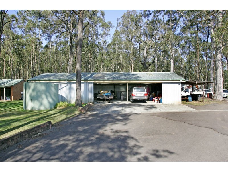 18 Dickson Road, Jilliby NSW 2259