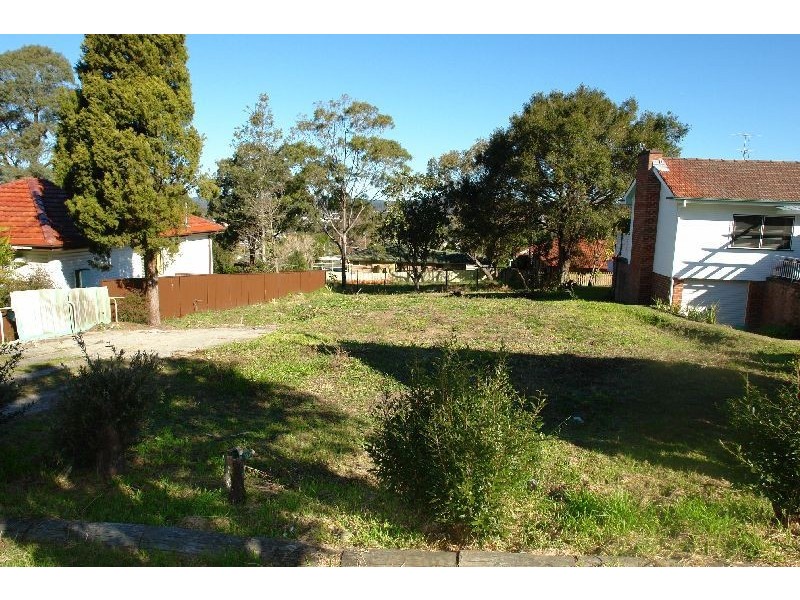16 (Lots 5 & D) North Road, Wyong NSW 2259