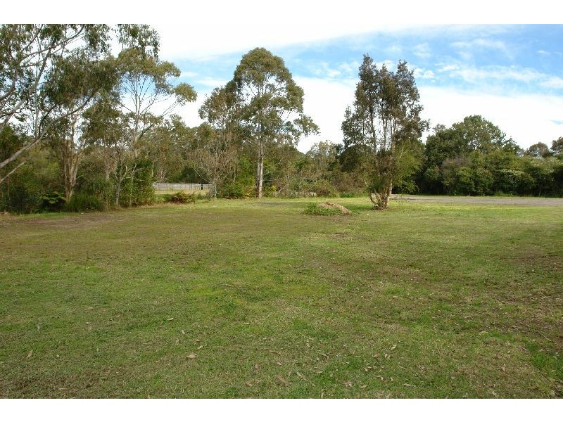 55 Pollock Ave, Wyong NSW 2259