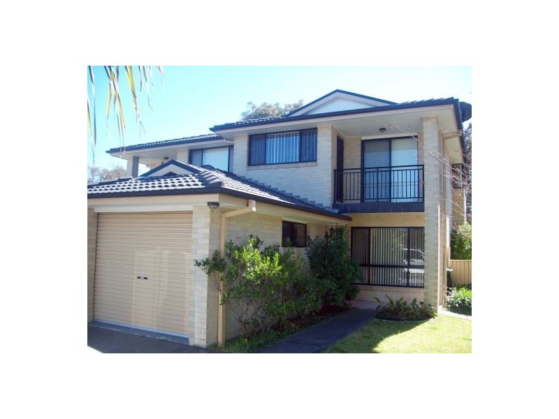 2/253 Tuggerawong Road, Tuggerawong NSW 2259