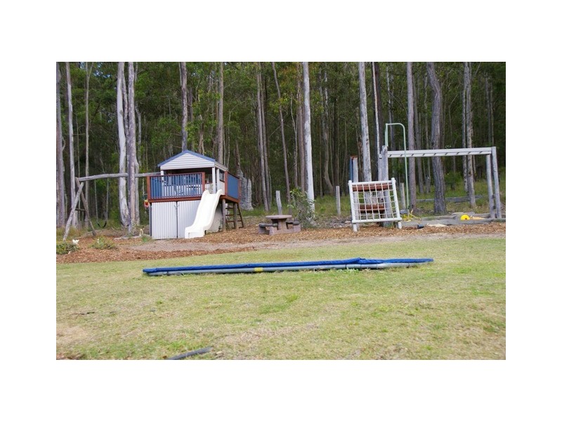 4    Pedaman Place, Jilliby NSW 2259