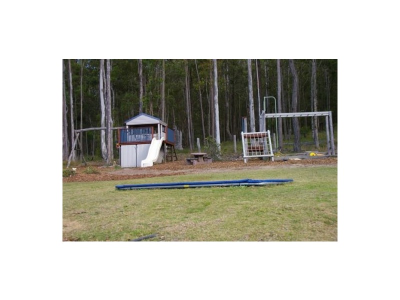 4 Pedaman Place, Jilliby NSW 2259