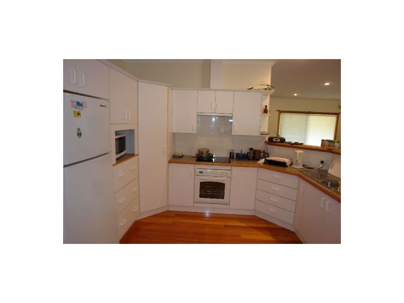 20  Brothers Road, Jilliby NSW 2259