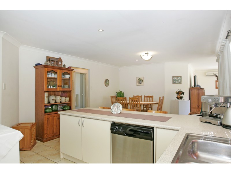 195 Woodbury Park Drive, Mardi NSW 2259