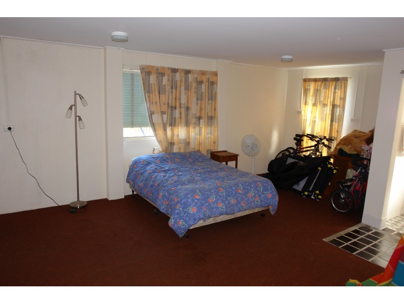 18 North Road, Wyong NSW 2259