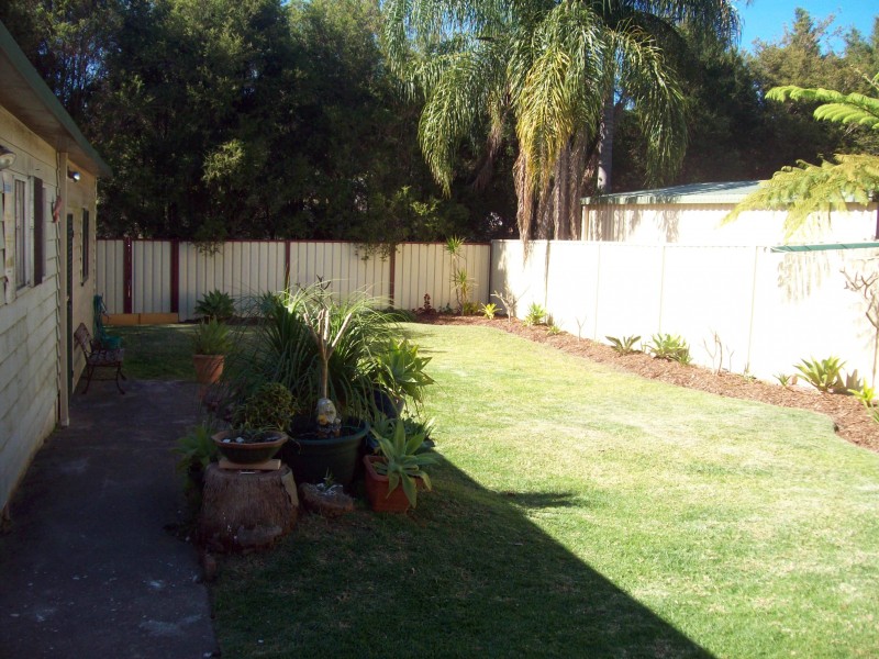 130 Vales Road, Mannering Park NSW 2259