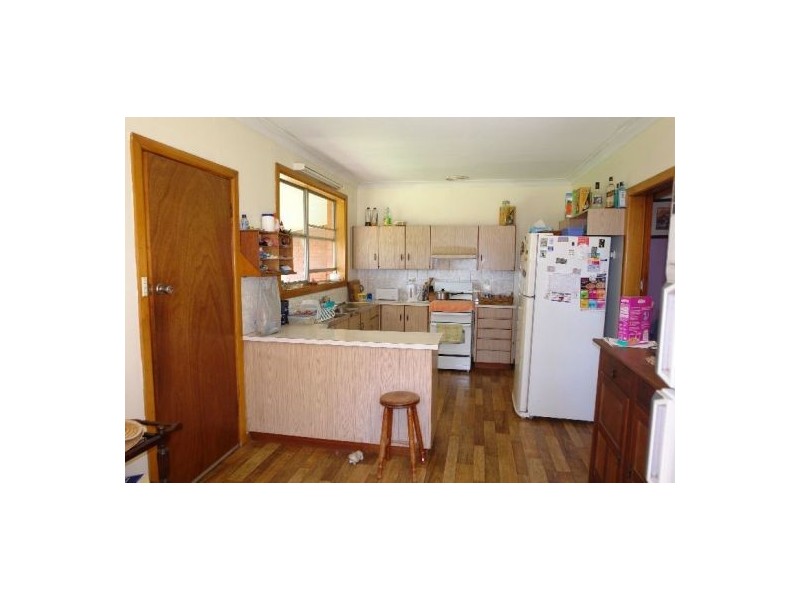 39 Cape Road, Wyong NSW 2259