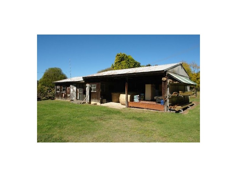 39 Cape Road, Wyong NSW 2259