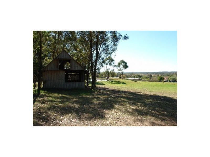 39 Cape Road, Wyong NSW 2259