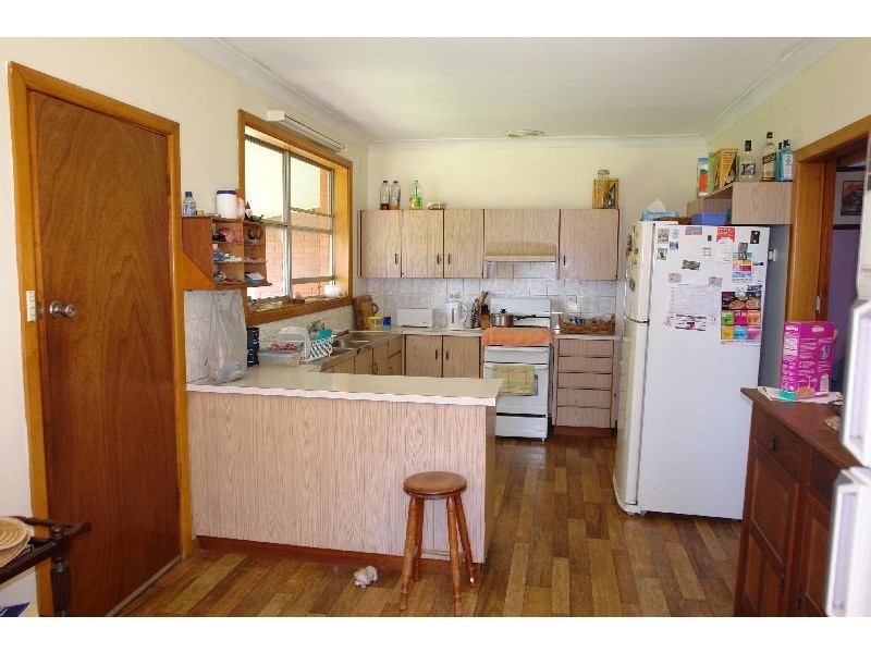 39 Cape Road, Wyong NSW 2259