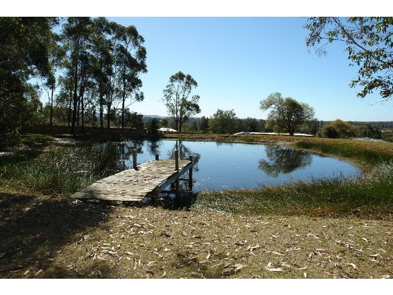 39 Cape Road, Wyong NSW 2259