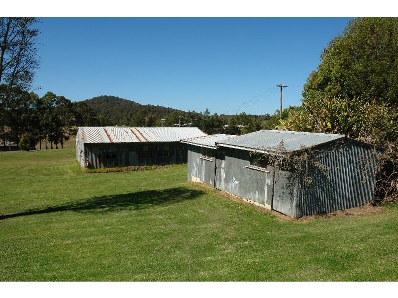 39 Cape Road, Wyong NSW 2259