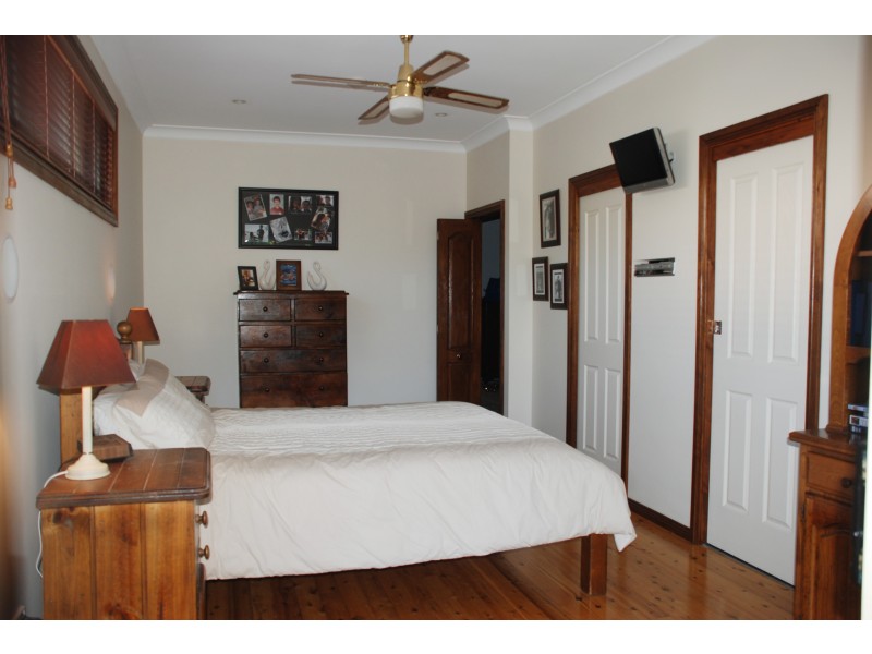 9 Windermere Avenue, Charmhaven NSW 2263