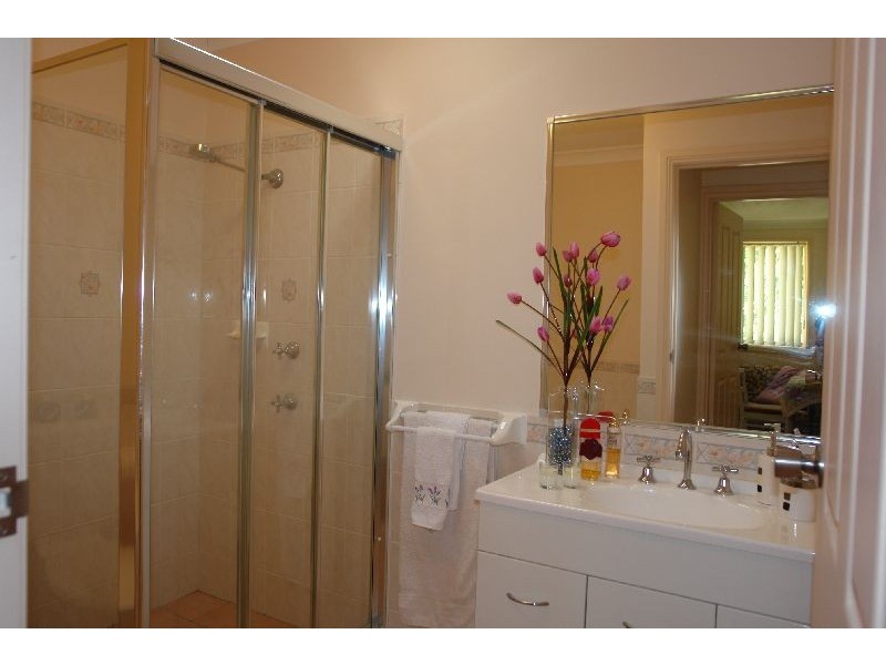 4/1 Gavenlock Road, Tuggerah NSW 2259