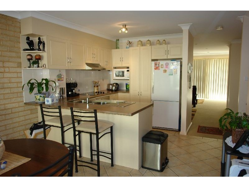 4/1 Gavenlock Road, Tuggerah NSW 2259