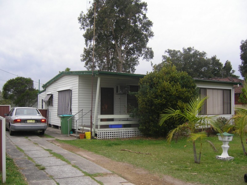 24 Second Avenue, Toukley NSW 2263