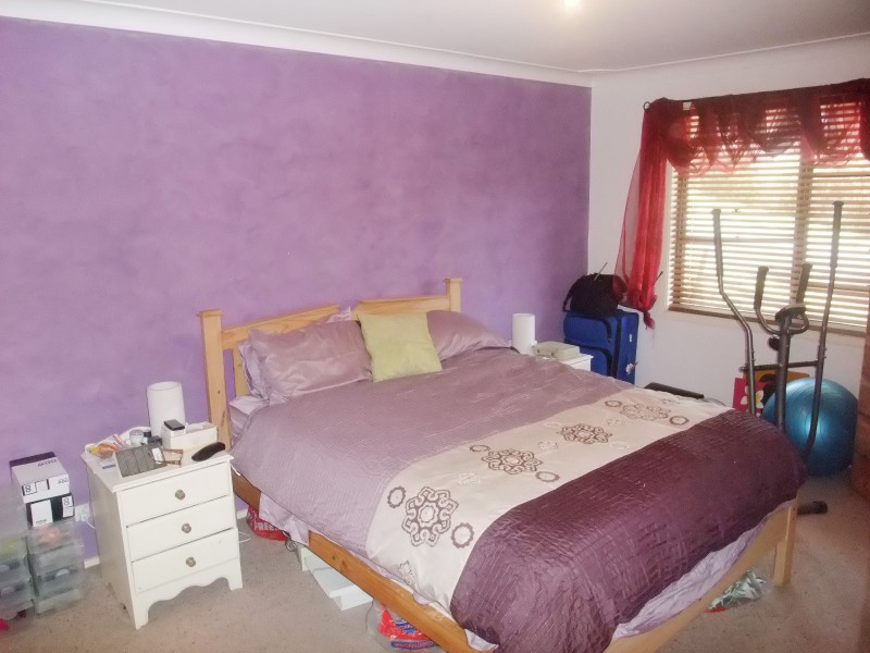 2 Leslie Avenue, Gorokan NSW 2263