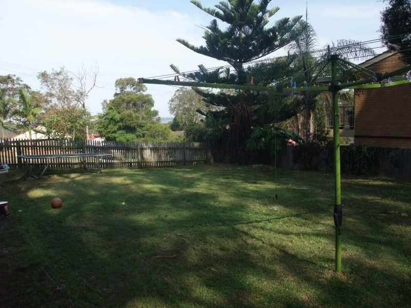 2 Leslie Avenue, Gorokan NSW 2263