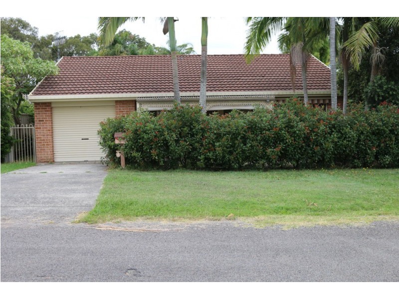 4 High Street, Rocky Point NSW 2259