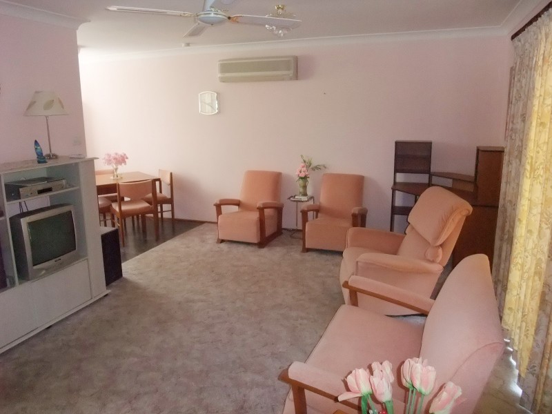 12 Windermere Avenue, Charmhaven NSW 2263