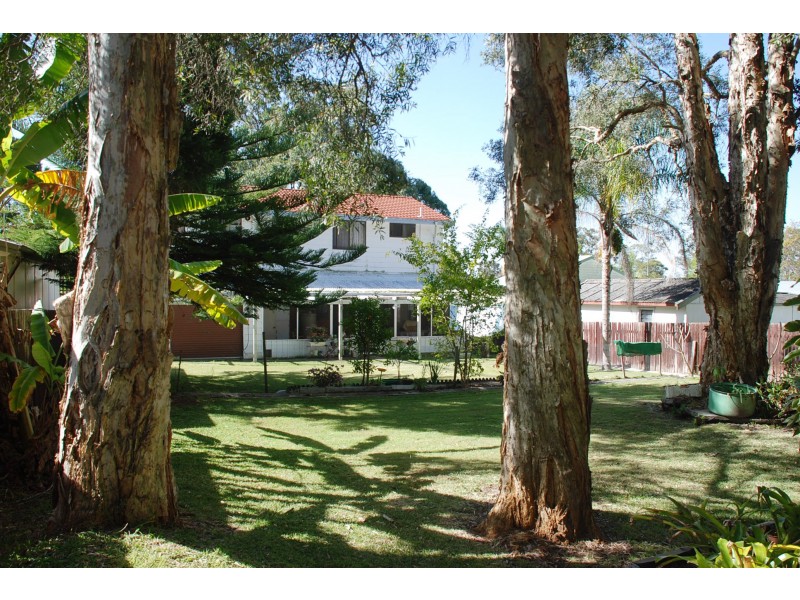 12 Windermere Avenue, Charmhaven NSW 2263