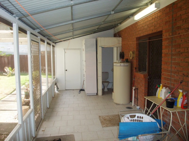 12 Windermere Avenue, Charmhaven NSW 2263