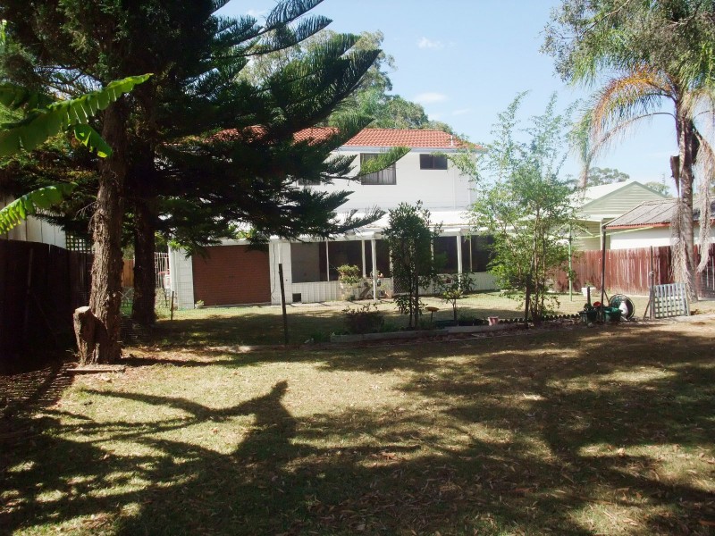 12 Windermere Avenue, Charmhaven NSW 2263