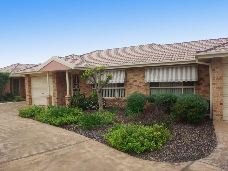 4/1 Jane Close, Lake Haven NSW 2263
