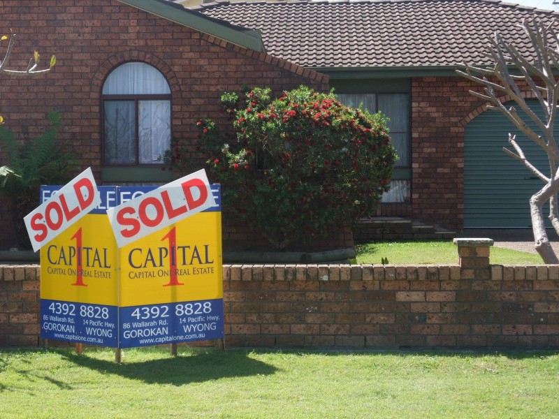 1 Coorabin Street, Gorokan NSW 2263