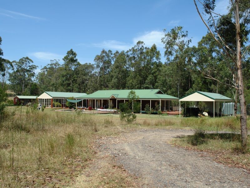 242  Durren Road, Jilliby NSW 2259