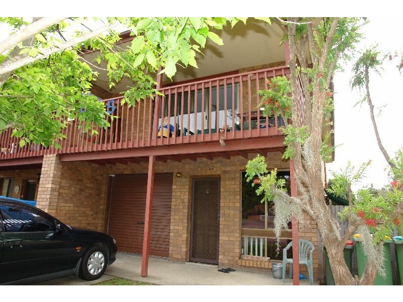 2/40 Boyce Ave, Wyong NSW 2259