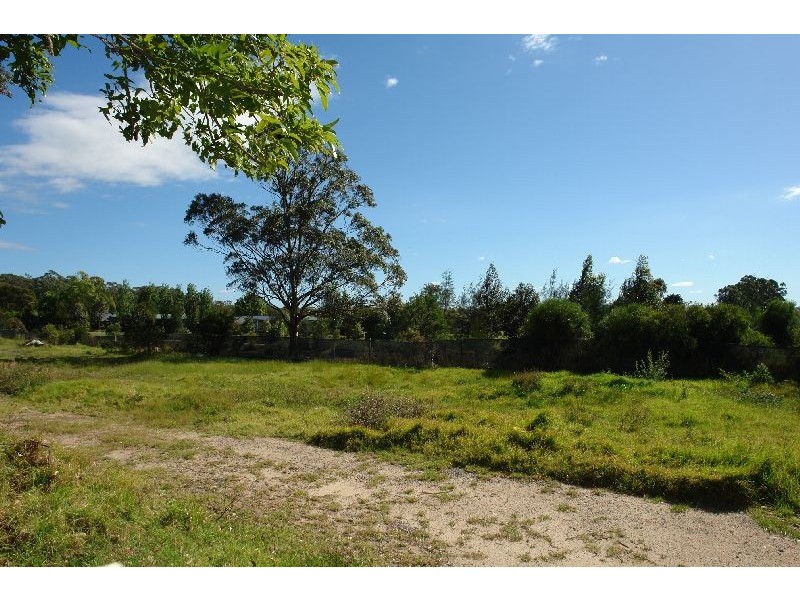 2/40 Boyce Ave, Wyong NSW 2259