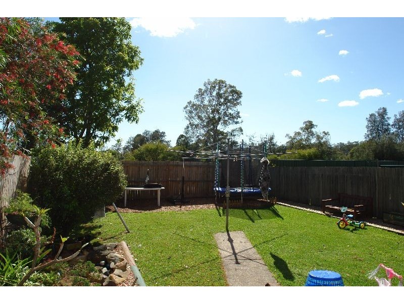 2/40 Boyce Ave, Wyong NSW 2259