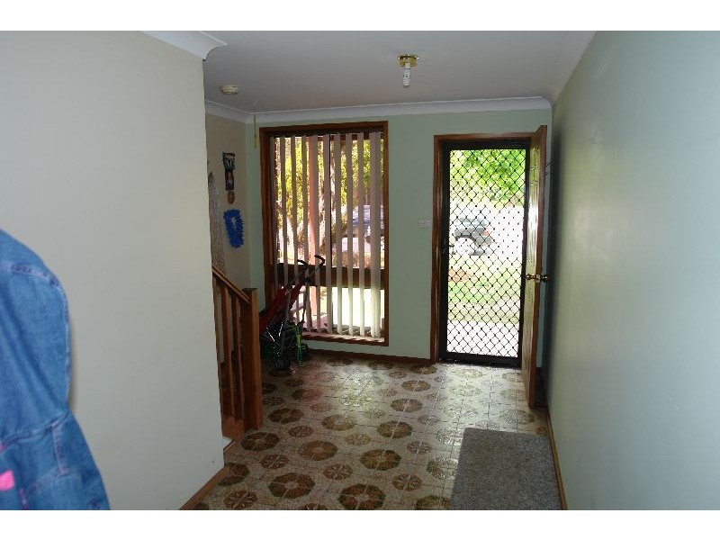2/40 Boyce Ave, Wyong NSW 2259