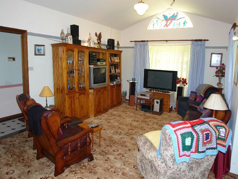 690 Bruce Crescent, Warnervale NSW 2259